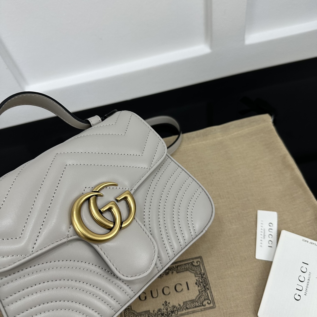 Gucci Satchel Bags